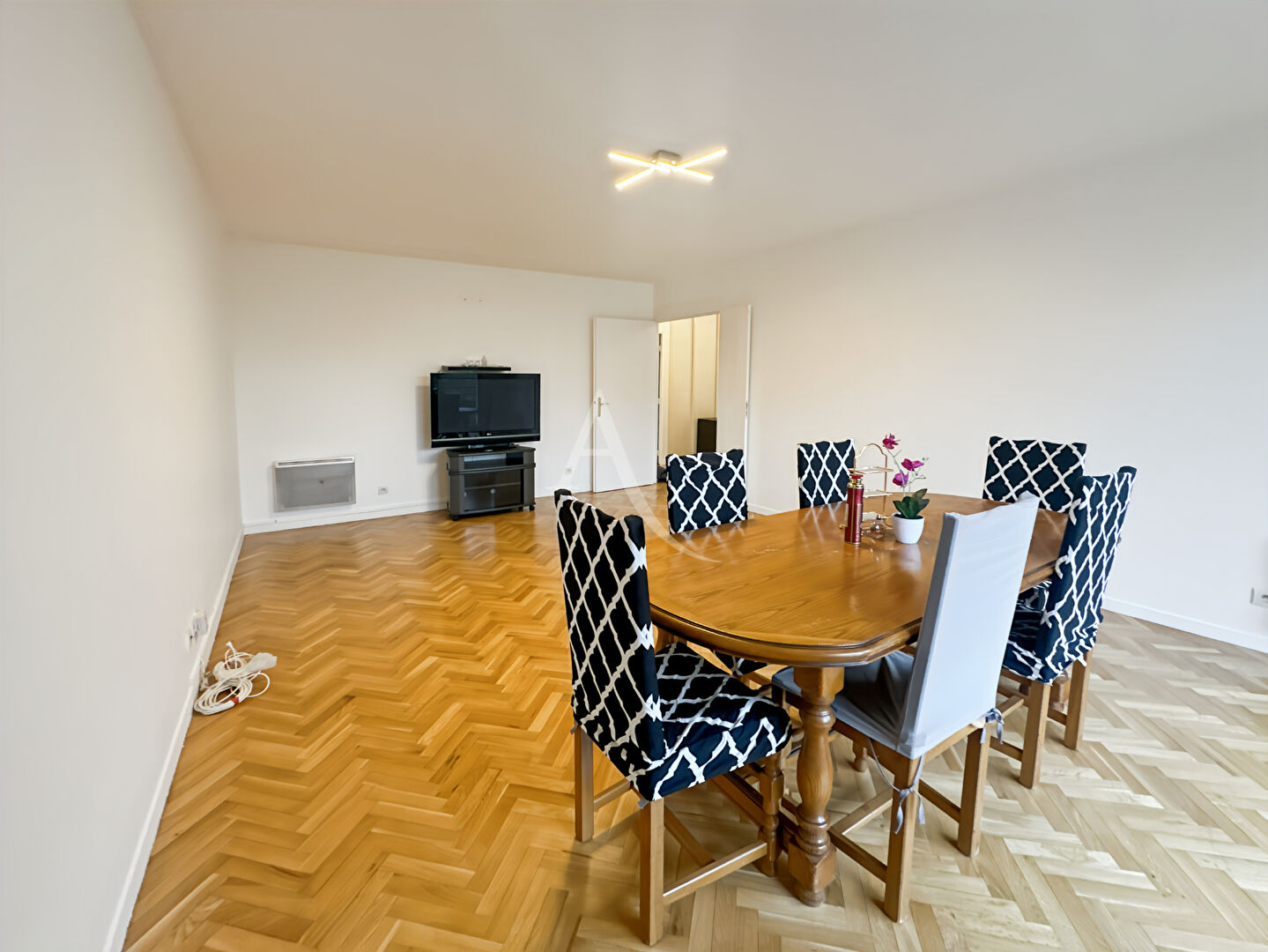 Photo Appartement Carrieres Sous Poissy 3 pièce(s) 68 m2 image 3/6