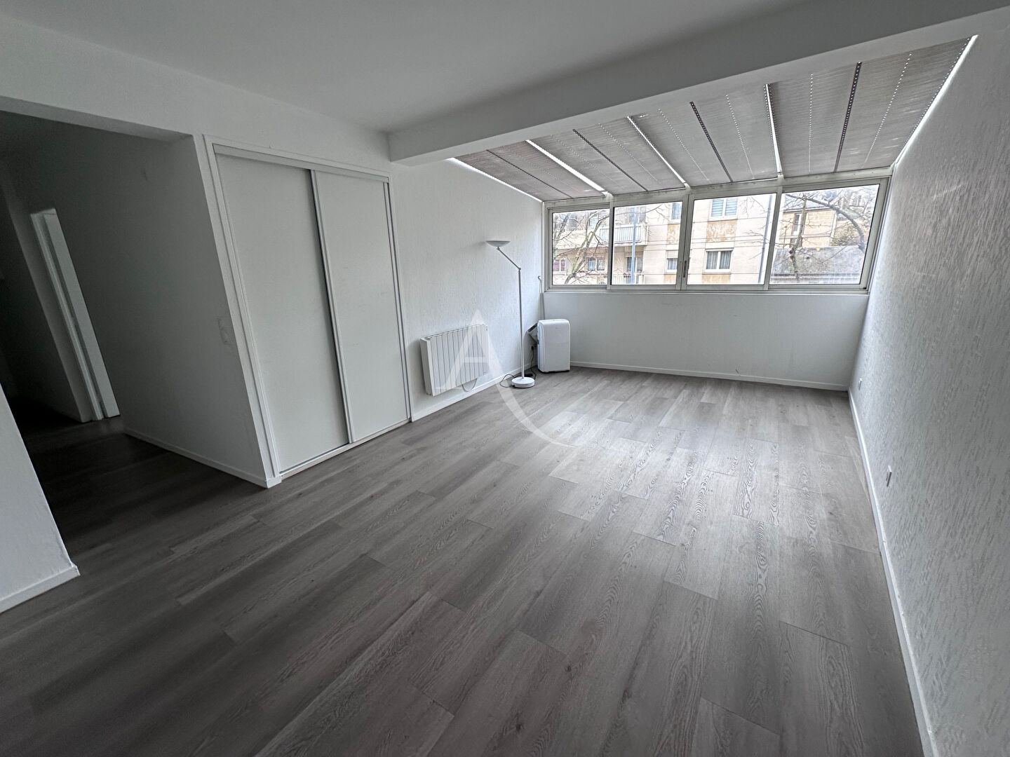 Appartement Poissy 2 pièce(s) 61.81 m2