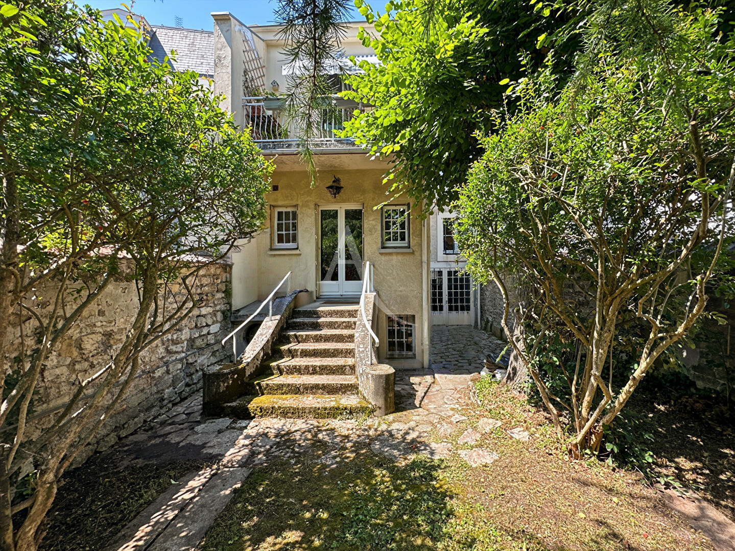 Agence immobilière de L'ADRESSE POISSY