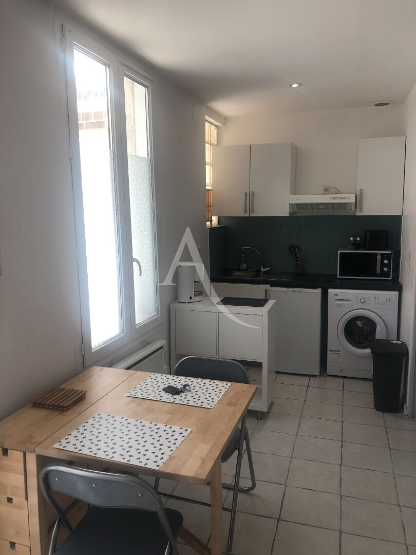 Appartement Rochefort 1 pièce(s) 23.86 m2