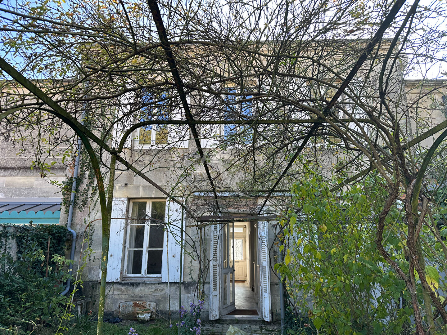 Maison / Immeuble Rare sur  Rochefort 8 pièce(s)