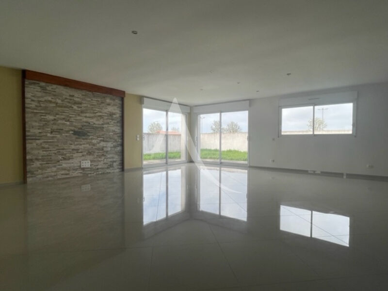 Photo Maison Rochefort 123 m² image 2/6