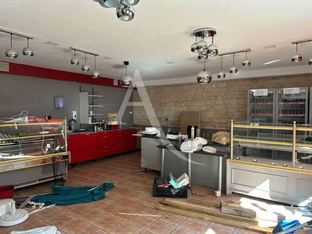 Photo Local commercial Rochefort 166 m2 image 2/6