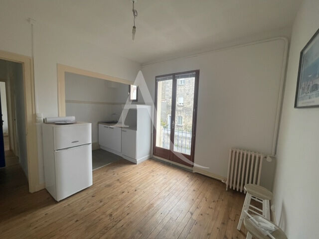 ROCHEFORT- Appartement T3 de 40 m² avec box