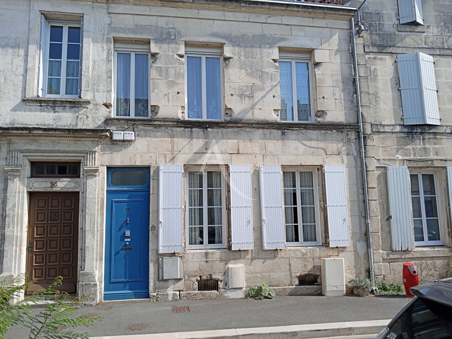 Photo Maison de 158 m2 - Centre Ville -  ROCHEFORT image 1/6