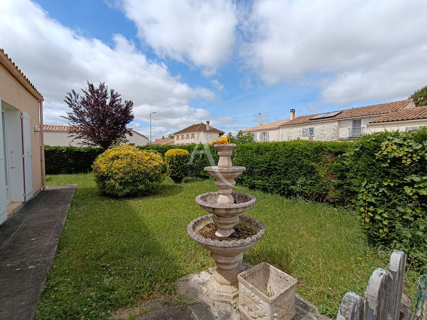 Photo ECHILLAIS MAISON PLAIN PIED/ GARAGE/TERRAIN image 4/6