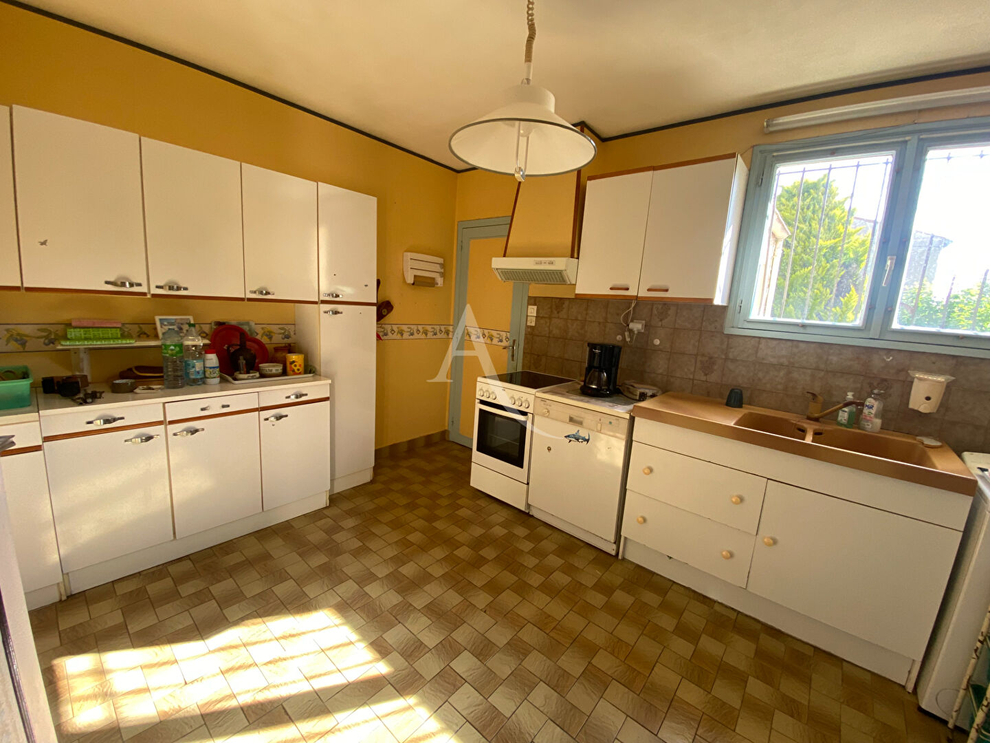 Photo Maison Rochefort 4 pièce(s) 85 m2, Garage image 3/6