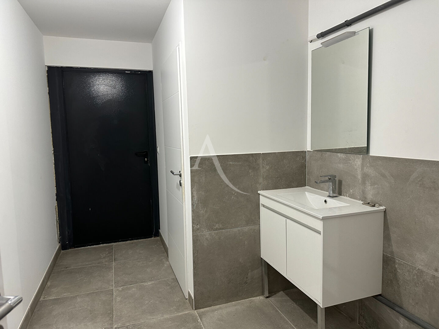 Photo Local commercial Le Gua 89.69 m2 image 6/6