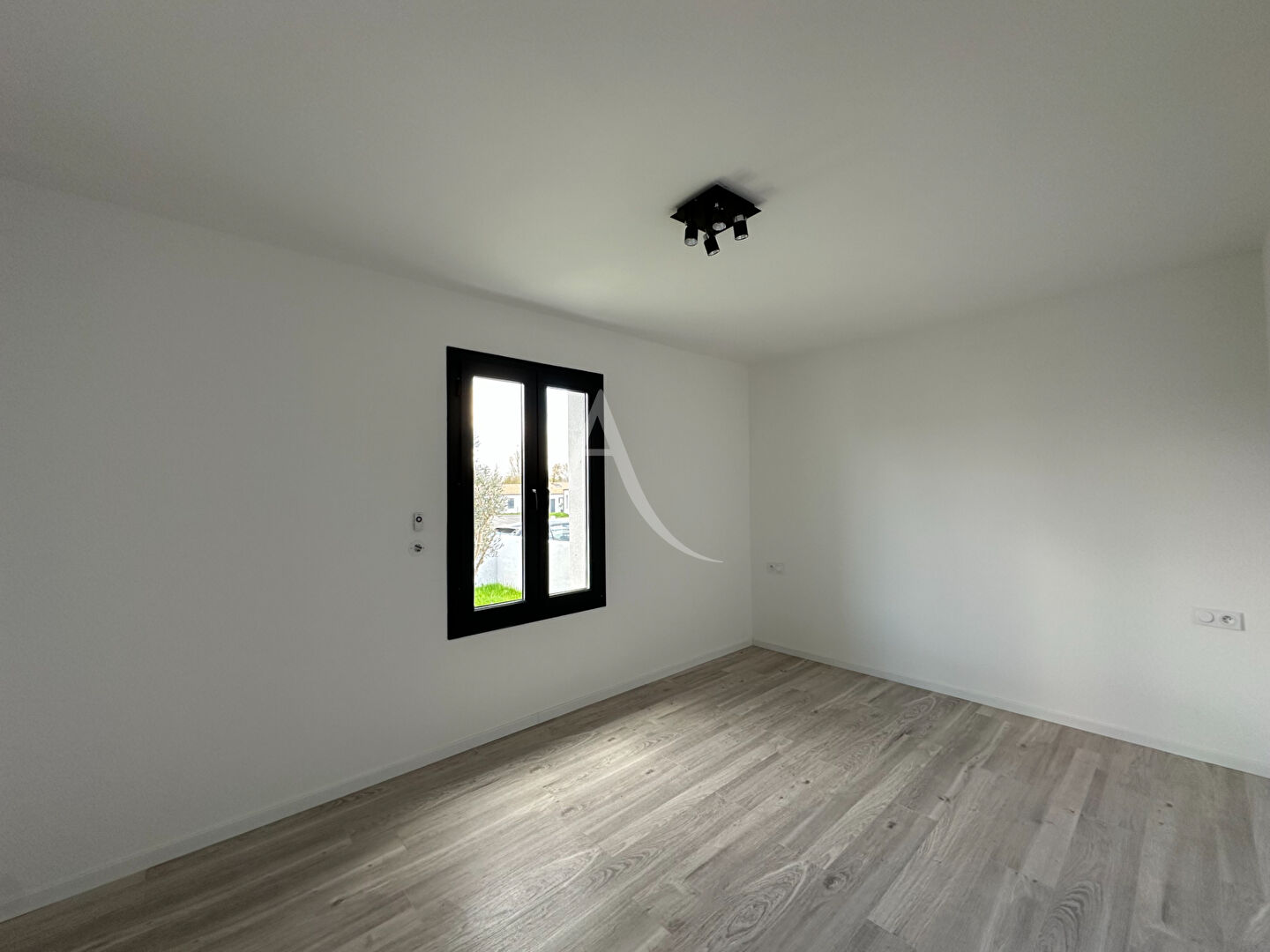 Photo Maison Plain-Pied Récente Rochefort image 6/6