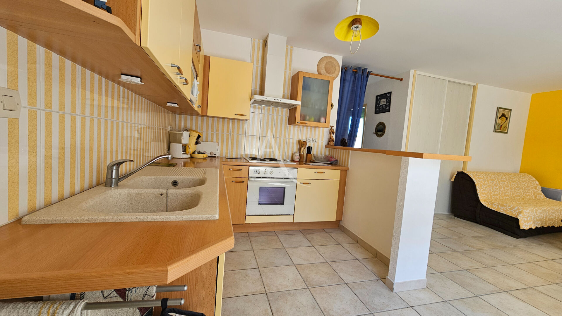 Photo MAISON PROCHE MER ET COMMERCES PORT DES BARQUES image 4/6