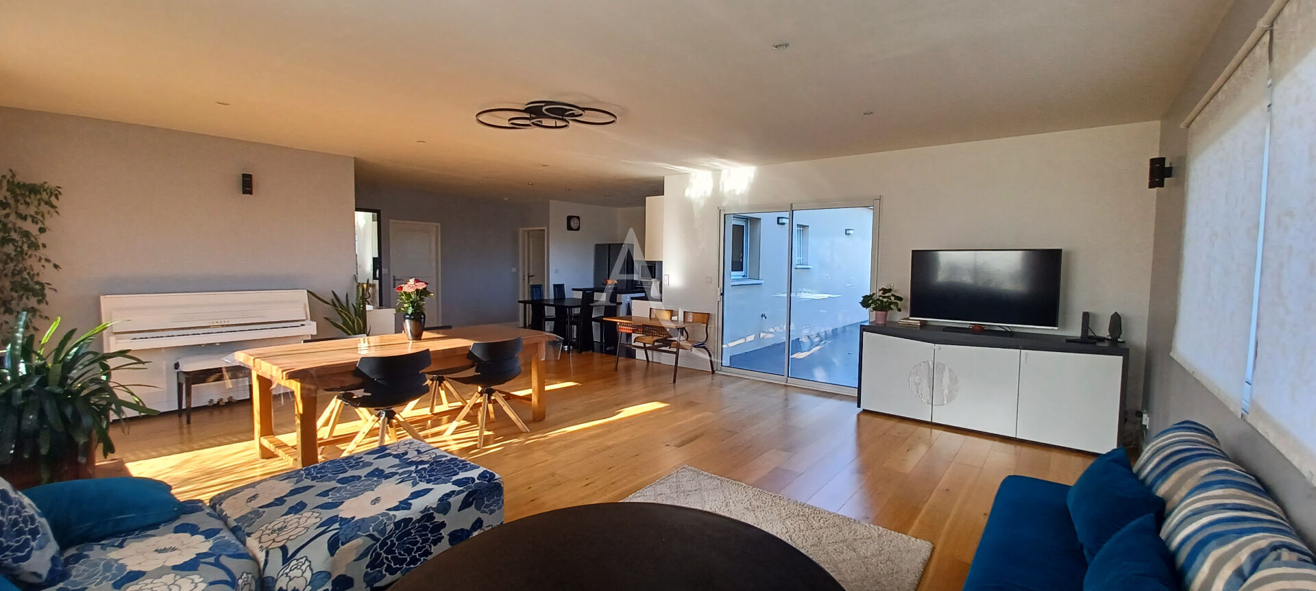 Photo MAISON EXCELLENT ETAT SUR ECHILLAIS NON MITOYENNE image 2/6