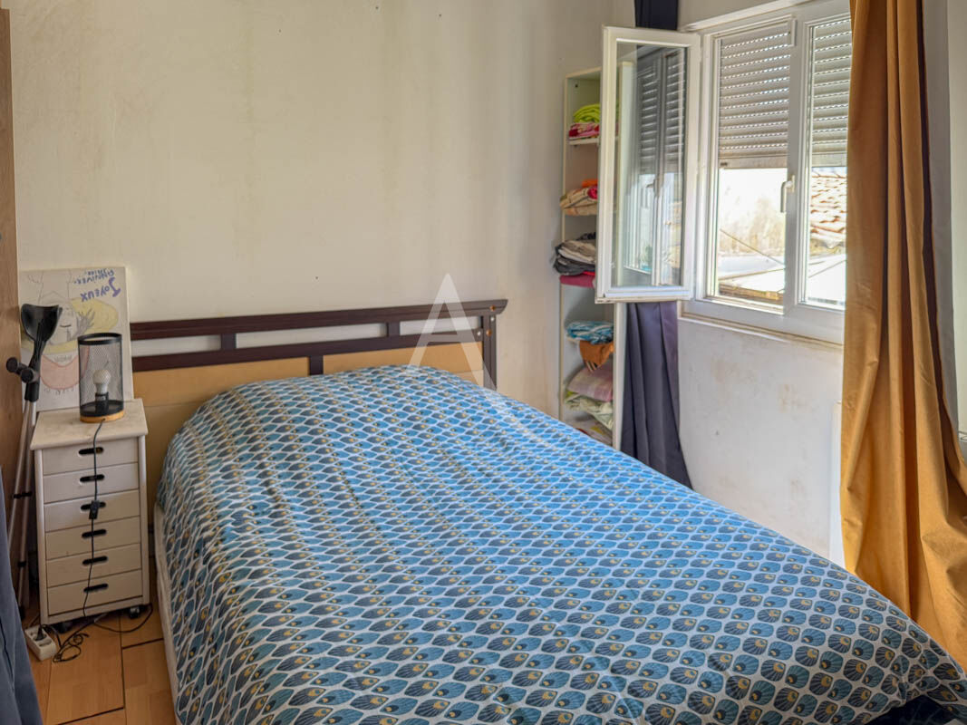 Photo ROCHEFORT CENTRE ? Appartement T3 traversant vendu loué - Idéal investisseur ! image 6/6