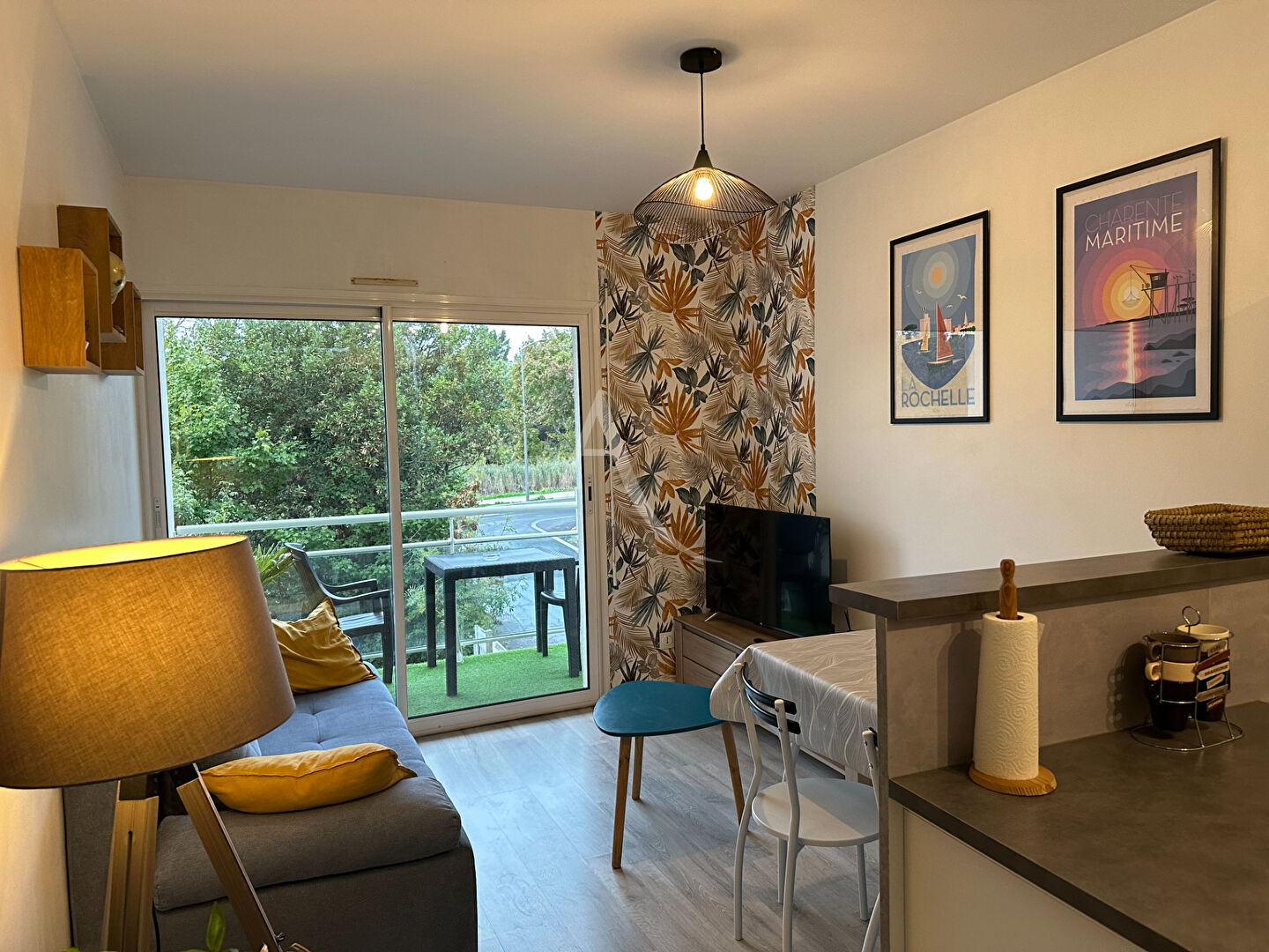 À louer - Superbe T2 meublé avec vue sur le Canal de Rompsay à LA ROCHELLE
