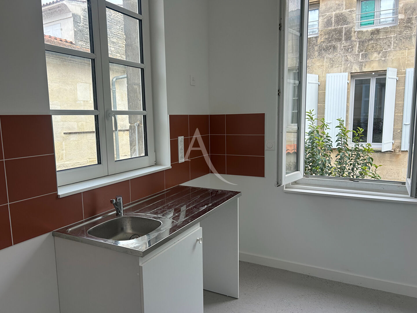 Appartement Rochefort 1 pièce 30 m2