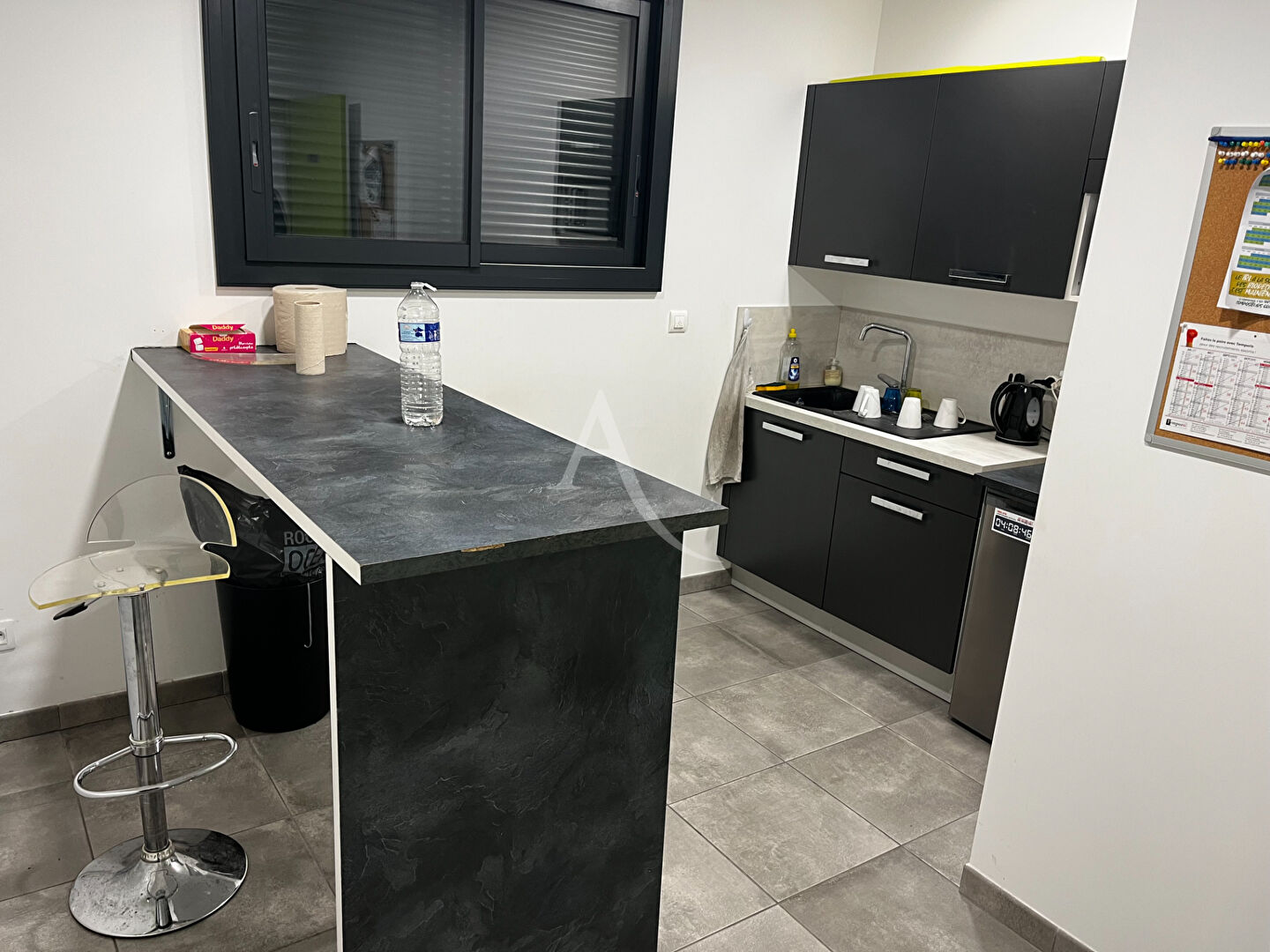 Photo Local Axe Tonnay-Charente image 5/6