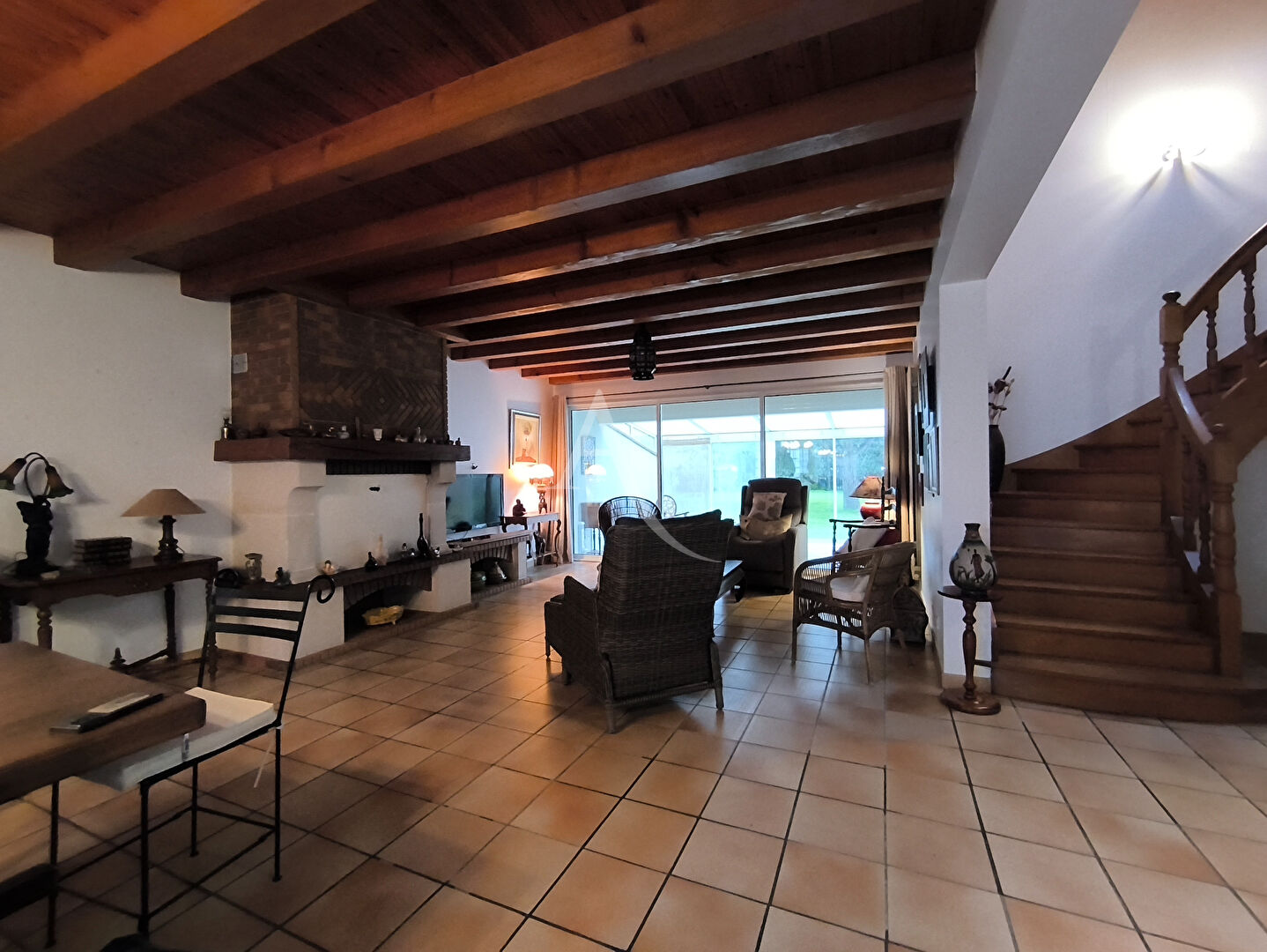 Photo MAISON BORD DE MER PROCHE COMMERCES/ BEAU TERRAIN image 5/6