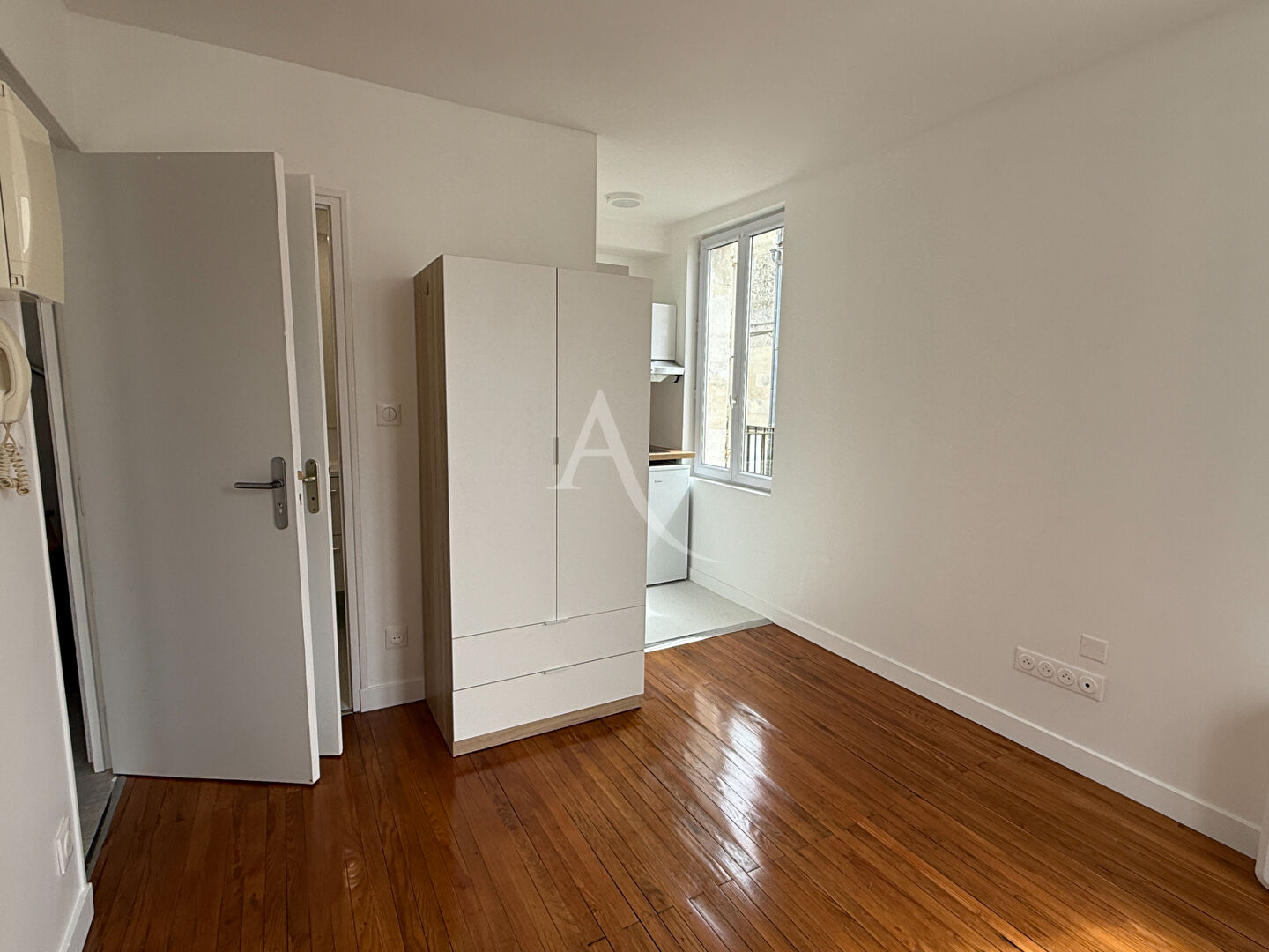 Agence immobilière de 
 L'ADRESSE SAINTES - L'adresse Saintes 
