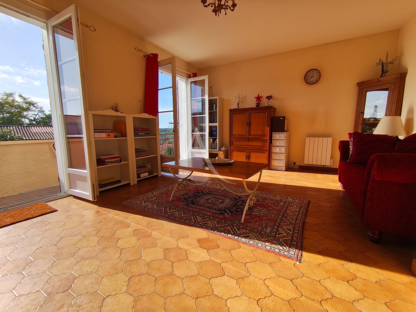 Agence immobilière de 
 L'ADRESSE SAINTES - L'adresse Saintes 
