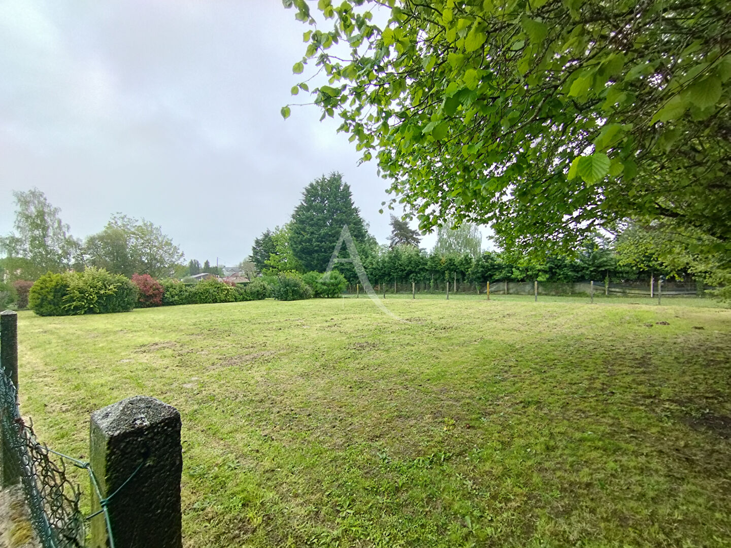 Photo Terrain de 3581m²  divisible image 2/6