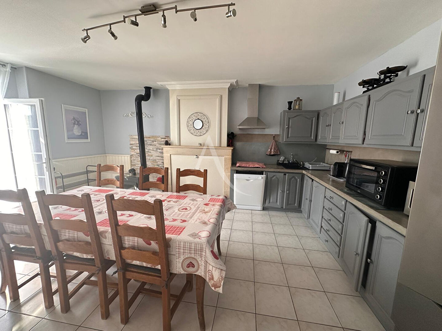 Photo Maison à louer meublée - Tesson 2 chambres 86.3 m2 image 3/6