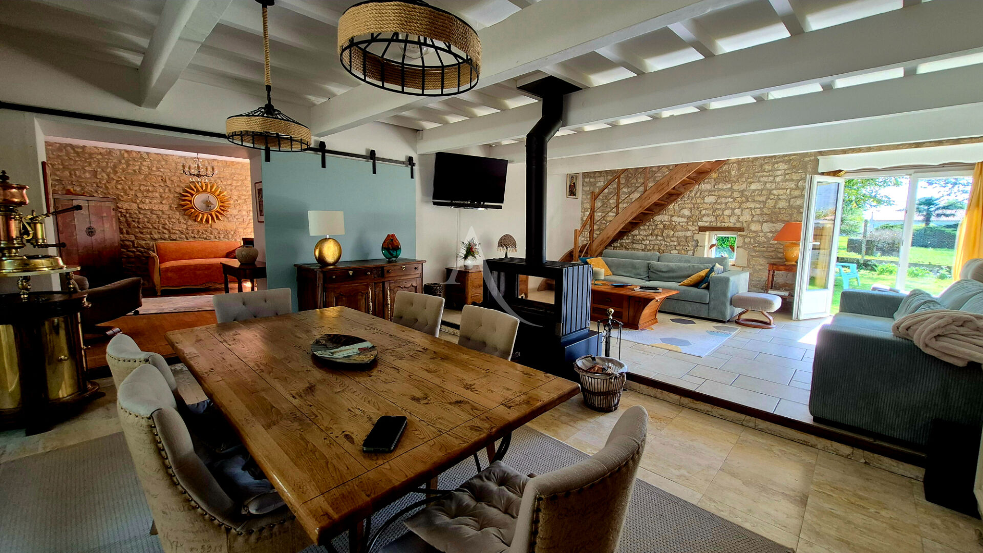 Photo Maison Saint-Vaize avec quatre chambres au calme proche de Saintes image 5/6