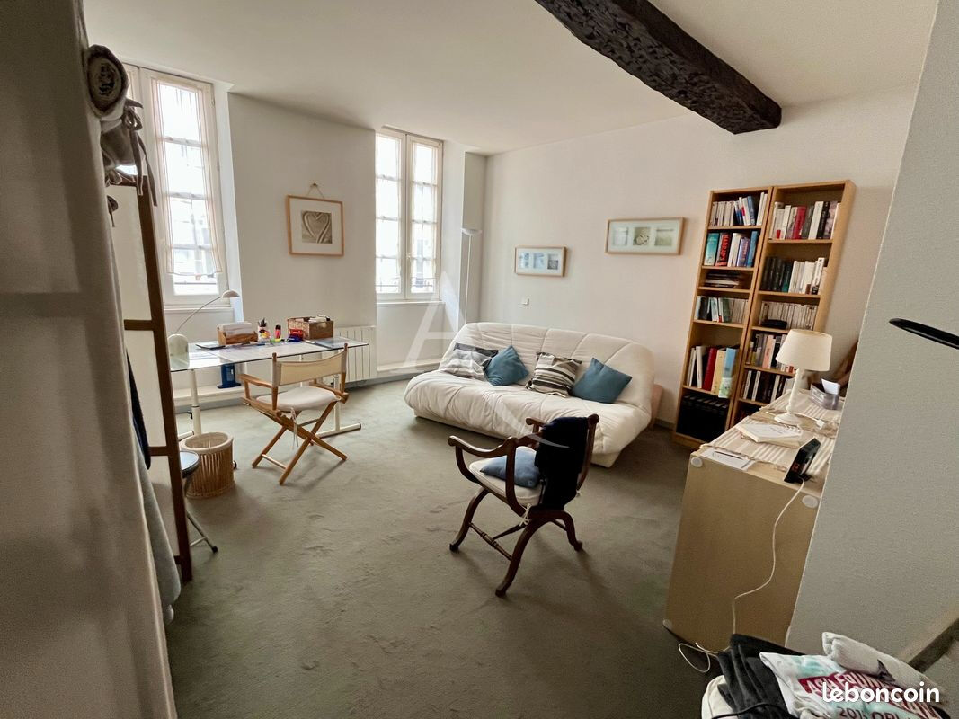 Photo Appartement Saintes 3 pièce(s) 73 m2 image 5/6