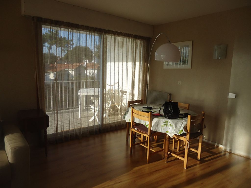 Agence immobilière de 
 L'ADRESSE SAINTES - L'adresse Saintes 
