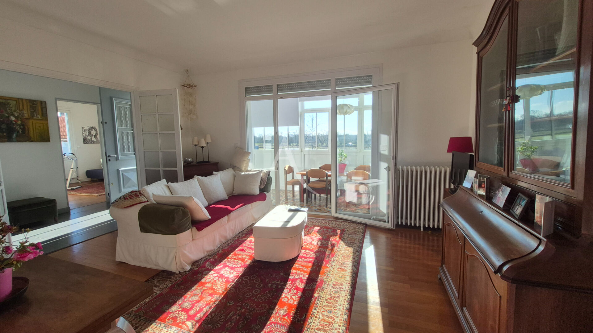 Agence immobilière de 
 L'ADRESSE SAINTES - L'adresse Saintes 
