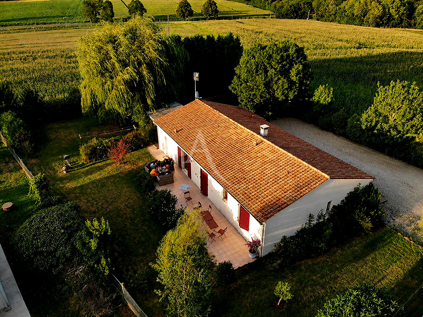 Agence immobilière de 
 L'ADRESSE SAINTES - L'adresse Saintes 
