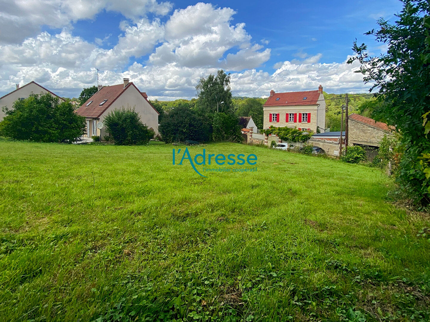 Photo EXCLUSIVITE -Terrain Oinville Sur Montcient 649 m² image 3/4