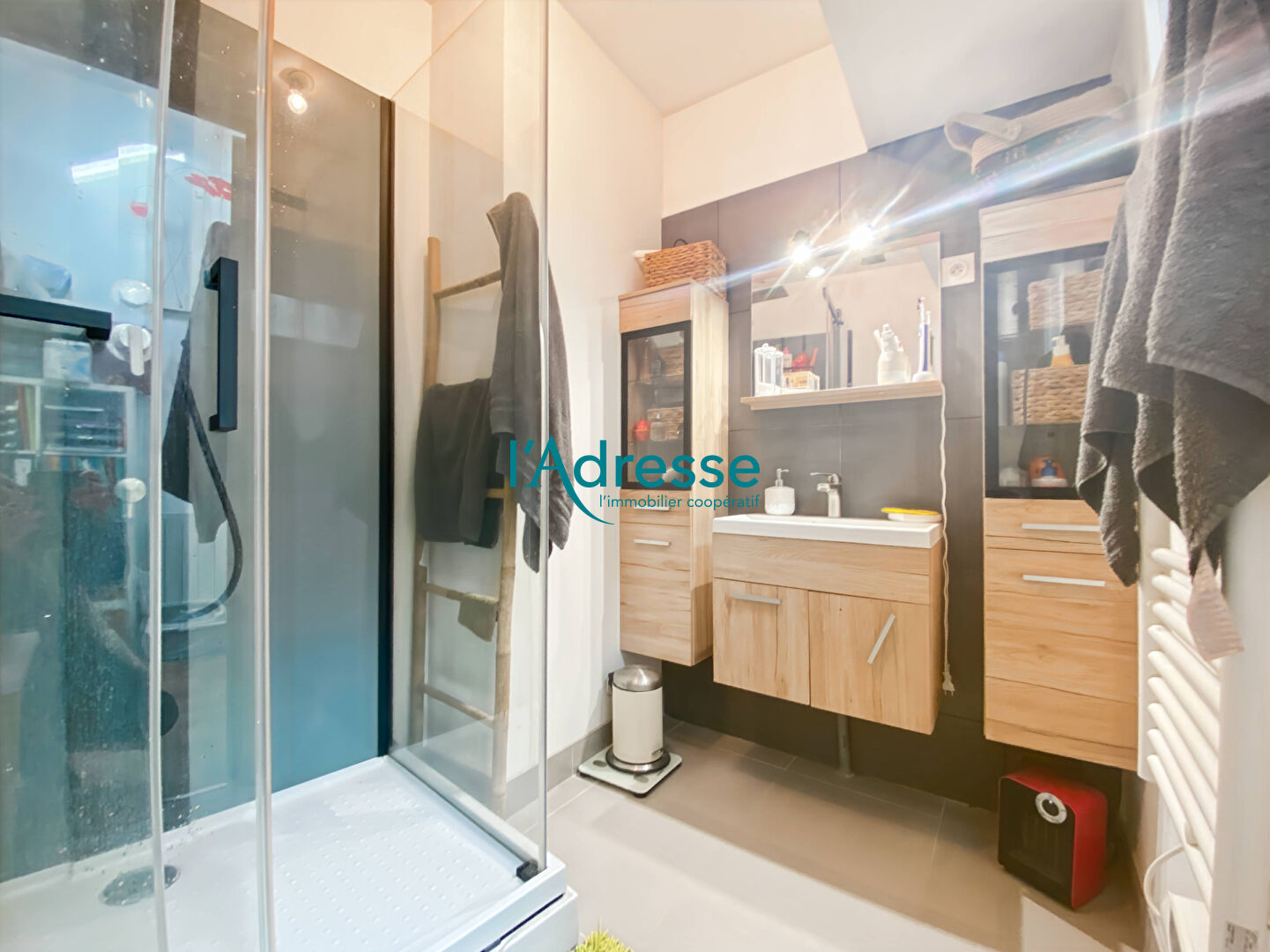 Photo Local tous commerces Aincourt image 6/6