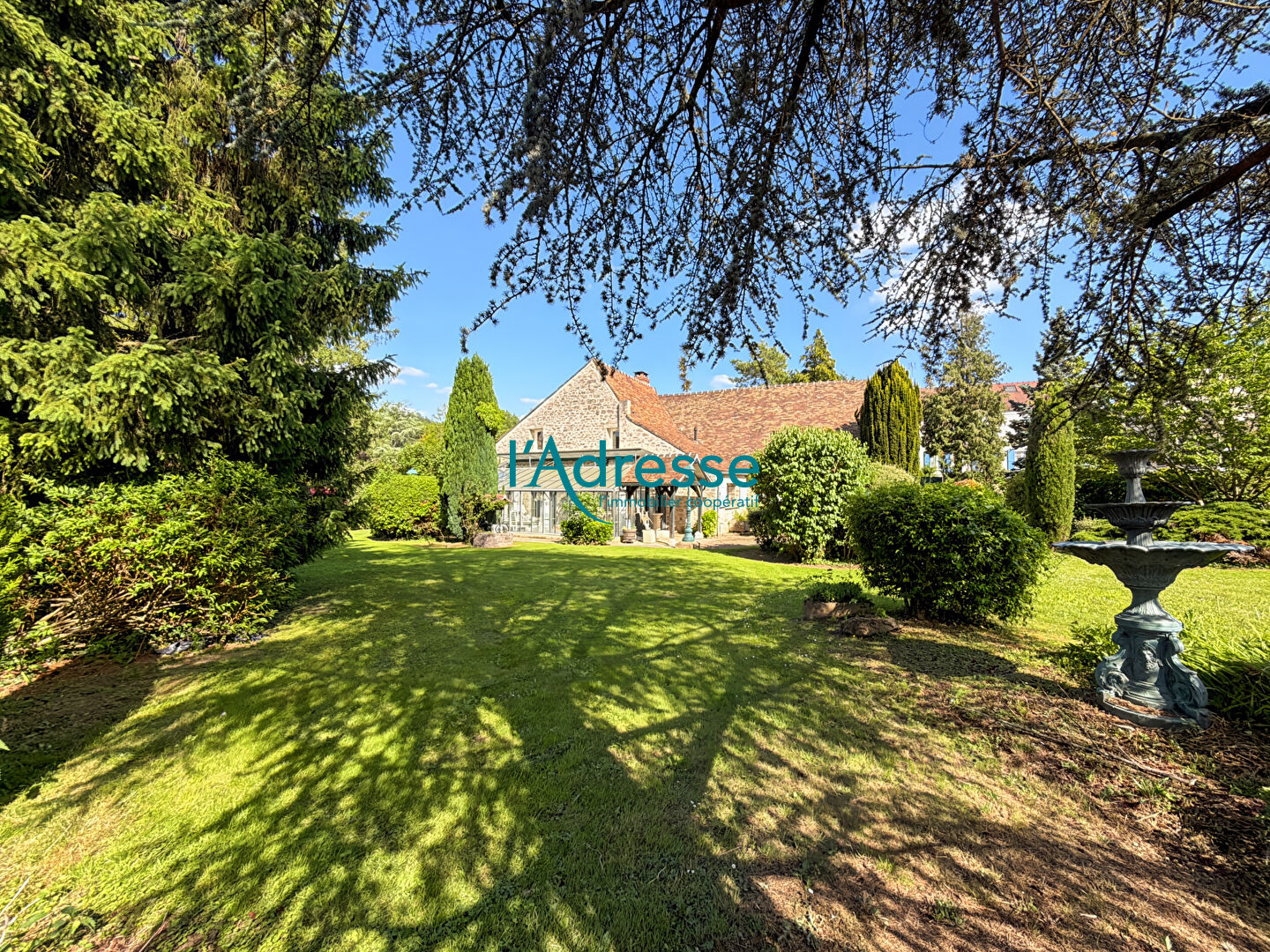 Agence immobilière de 
 AGENCE DU SOLEIL LEVANT - L'ADRESSE - AGENCE DU SOLEIL LEVANT - L'ADRESSE 
