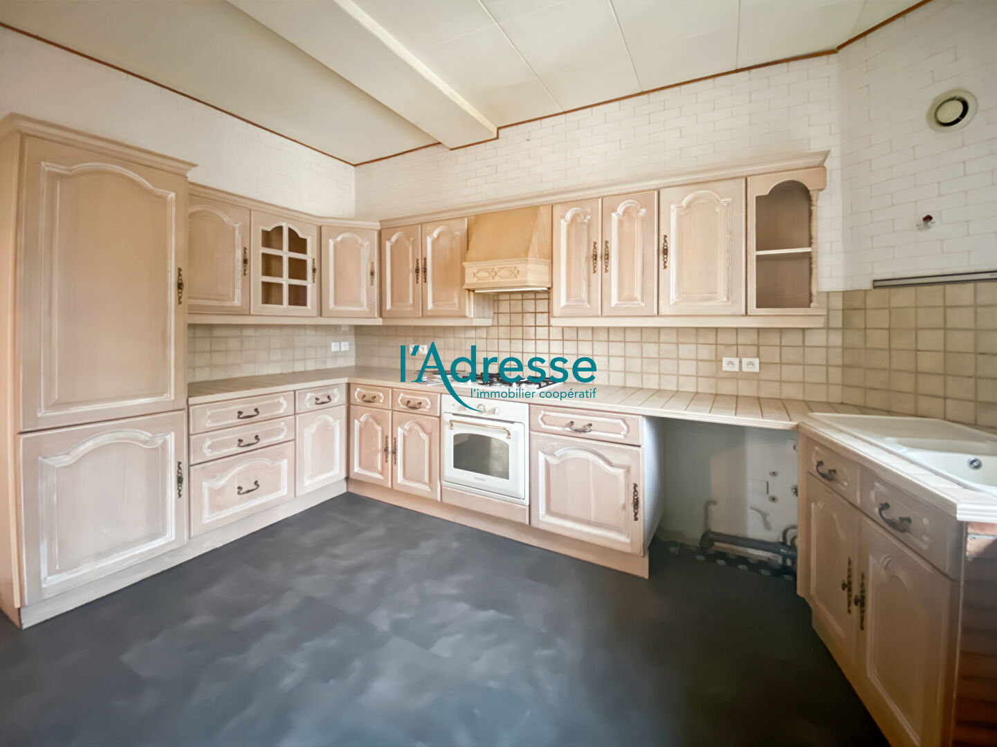 Photo Maison de ville en plein coeur du charmant village de Chaussy ! image 4/6