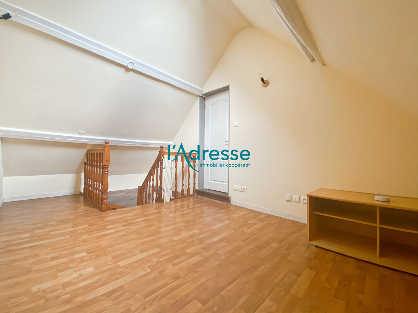 Photo Maison de ville en plein coeur du charmant village de Chaussy ! image 6/6