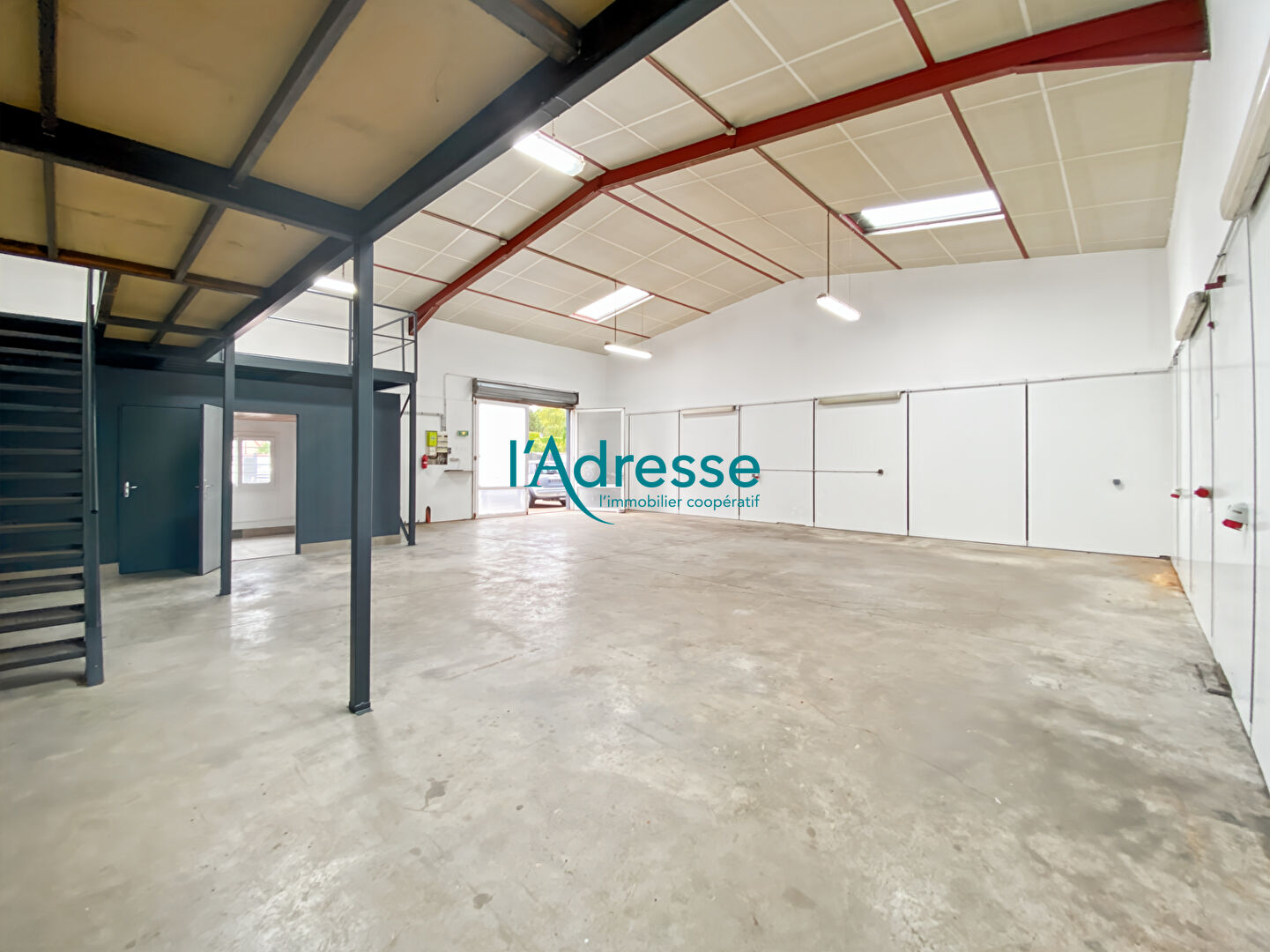 Photo Local professionnel Seraincourt image 4/6