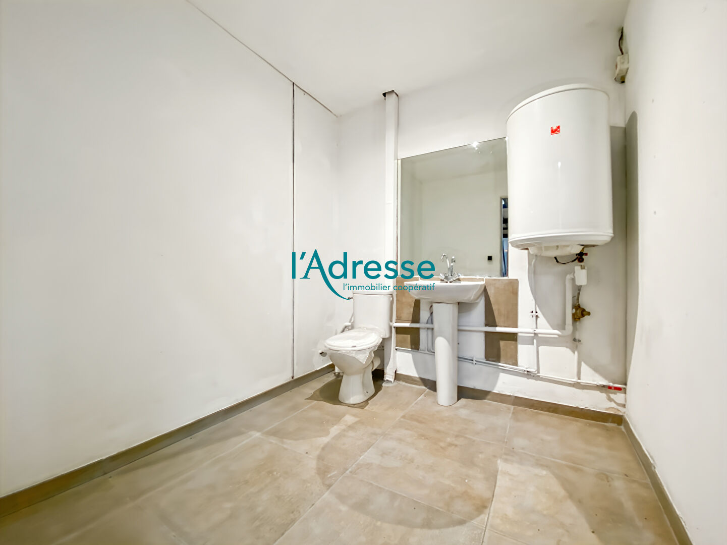 Photo Local professionnel Seraincourt image 6/6