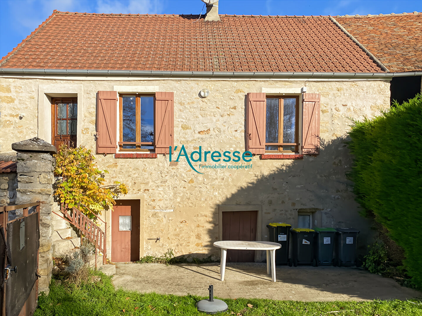 Agence immobilière de 
 AGENCE DU SOLEIL LEVANT - L'ADRESSE - AGENCE DU SOLEIL LEVANT - L'ADRESSE 
