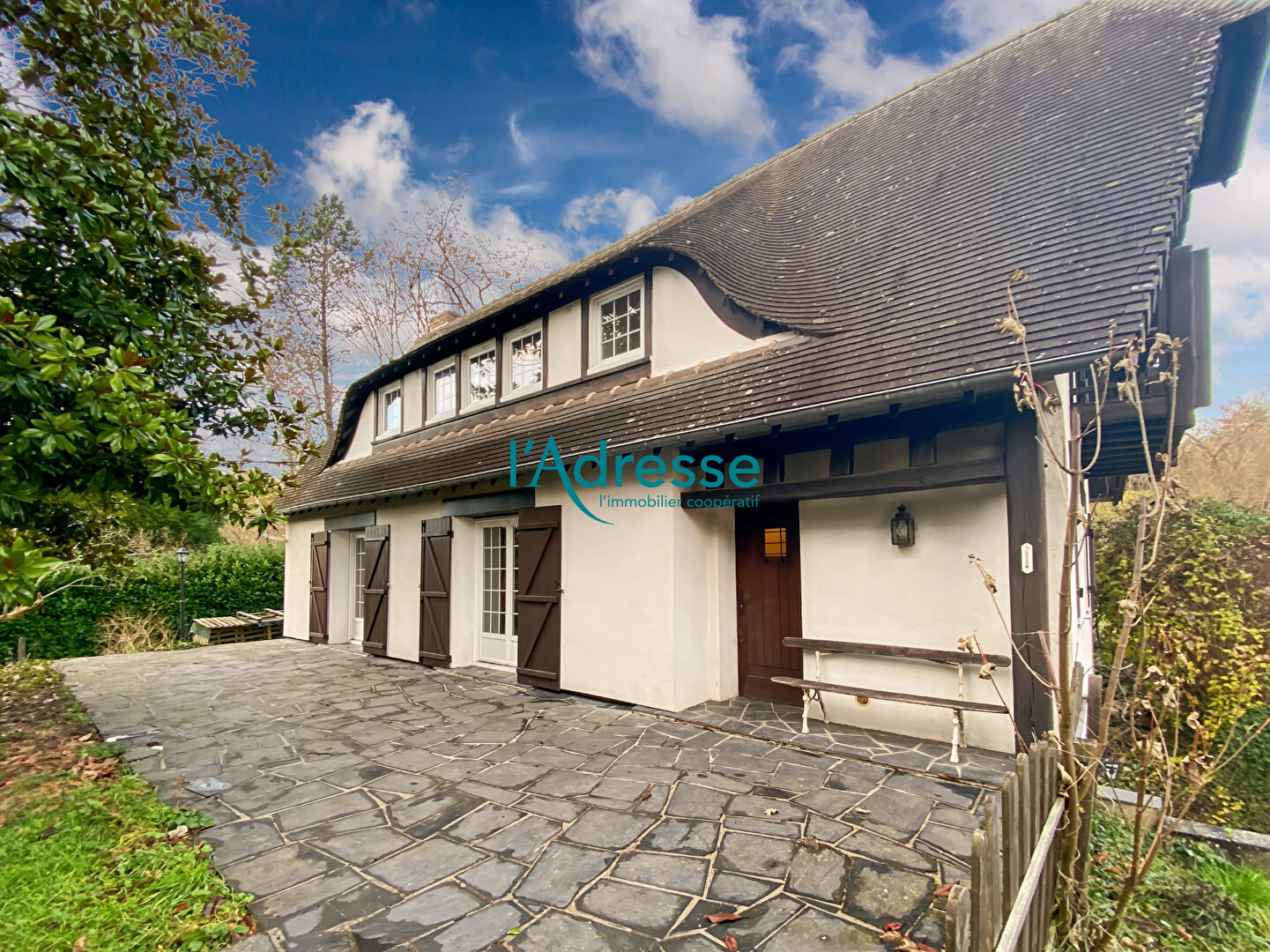 Agence immobilière de 
 AGENCE DU SOLEIL LEVANT - L'ADRESSE - AGENCE DU SOLEIL LEVANT - L'ADRESSE 
