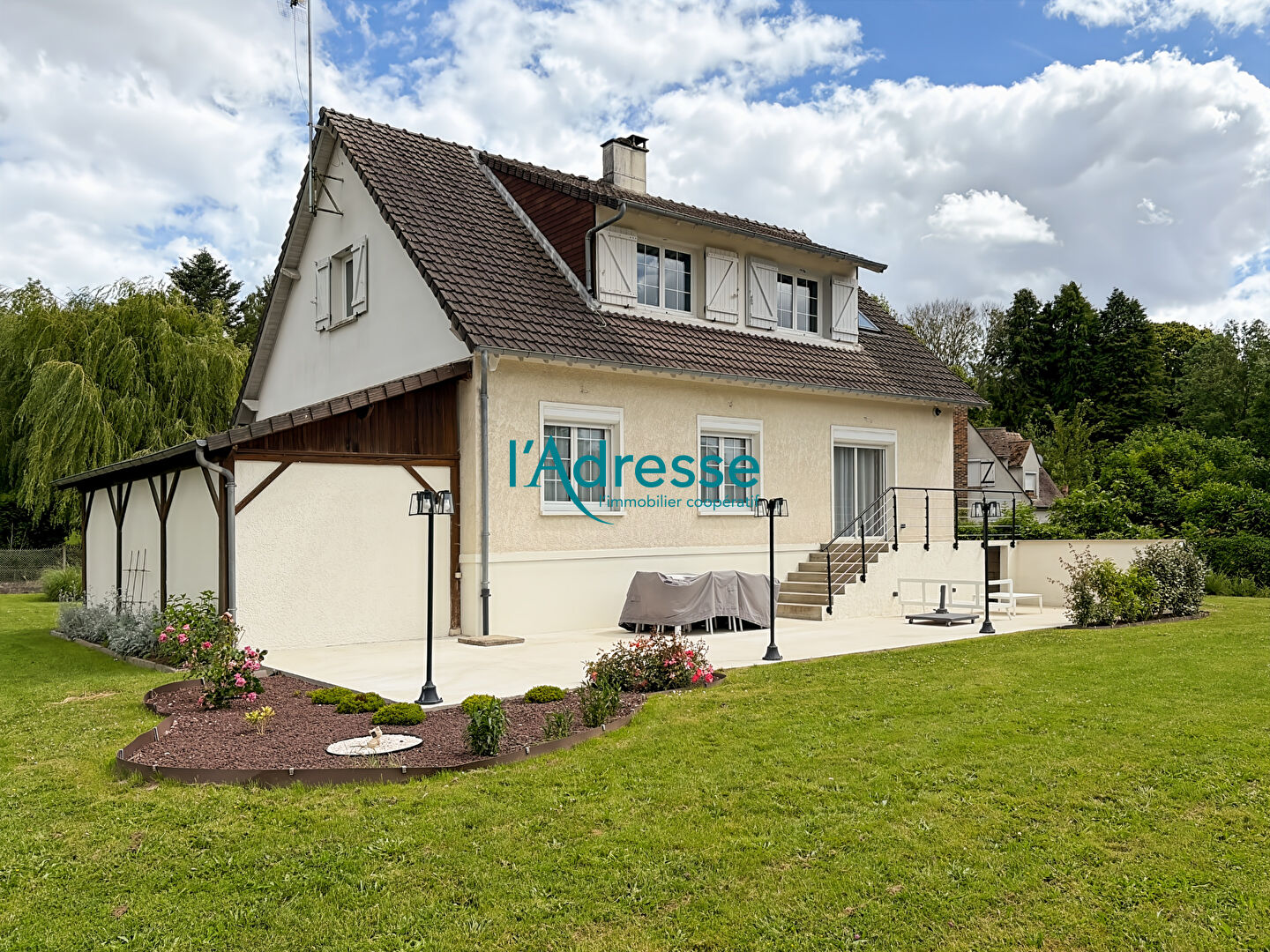 Agence immobilière de 
 AGENCE DU SOLEIL LEVANT - L'ADRESSE - AGENCE DU SOLEIL LEVANT - L'ADRESSE 
