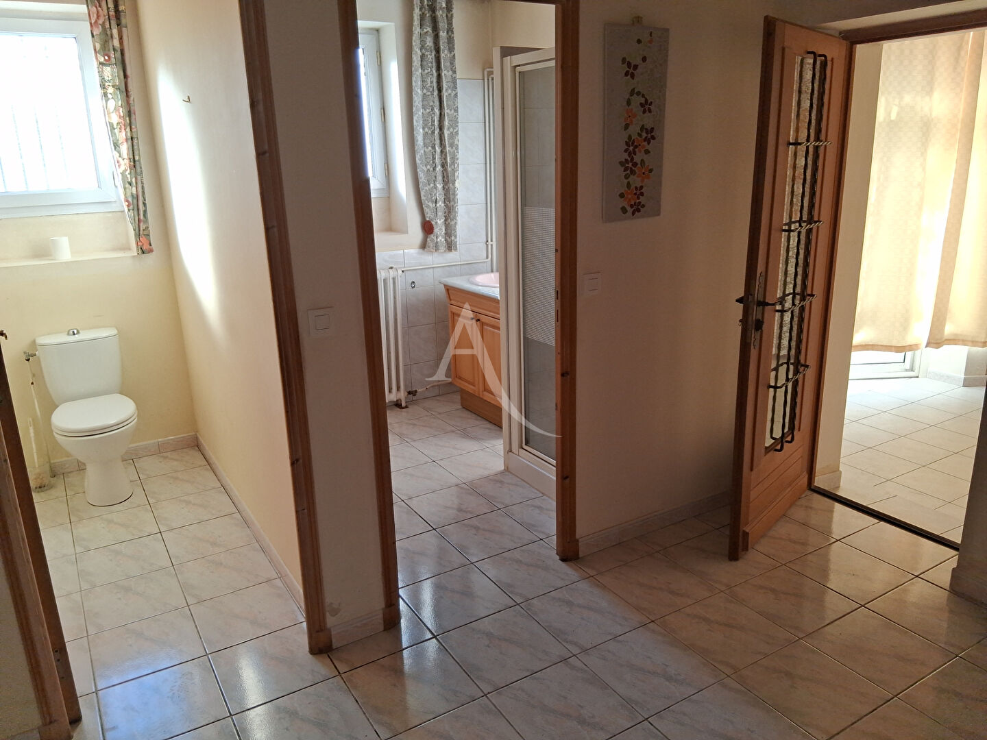 Photo Maison  plain pied  à proximité tous commerces image 4/6