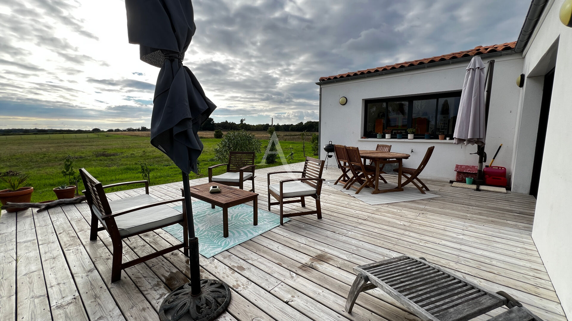 Maison 6 pièces Cozes 15mn de Royan récente environnement calme et naturel