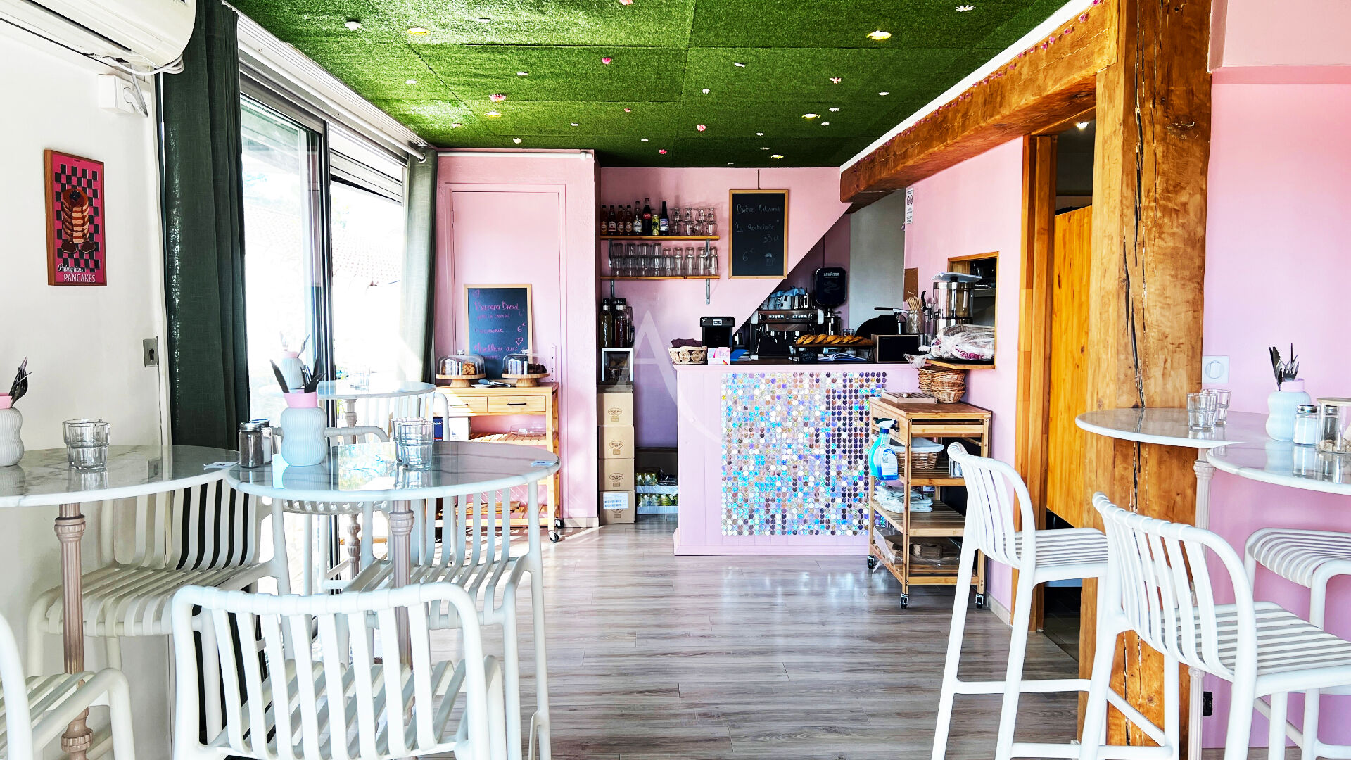 Photo Meilleure vue de La Palmyre, Immeuble : appartement 2 pièce(s) avec terrasse et local commercial - vue imprenable image 3/6