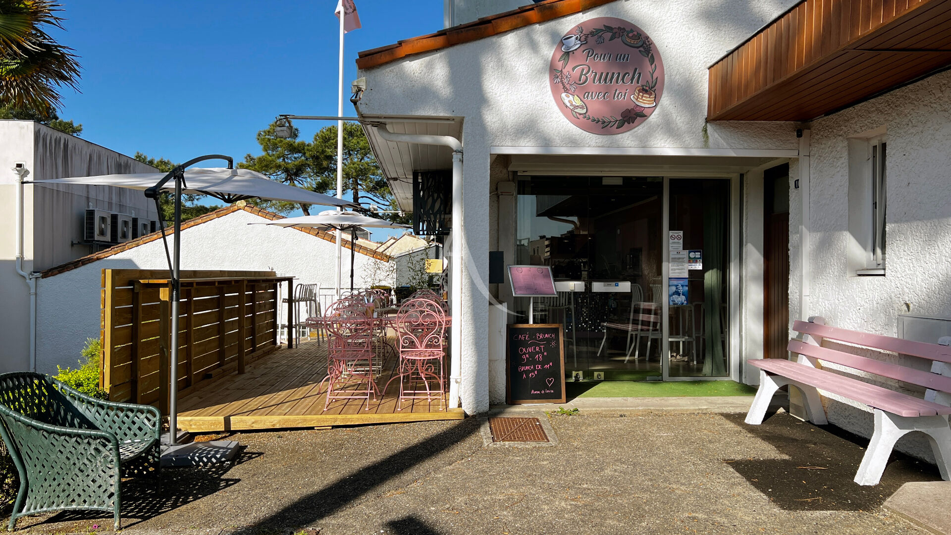 Photo Meilleure vue de La Palmyre, Immeuble : appartement 2 pièce(s) avec terrasse et local commercial - vue imprenable image 6/6