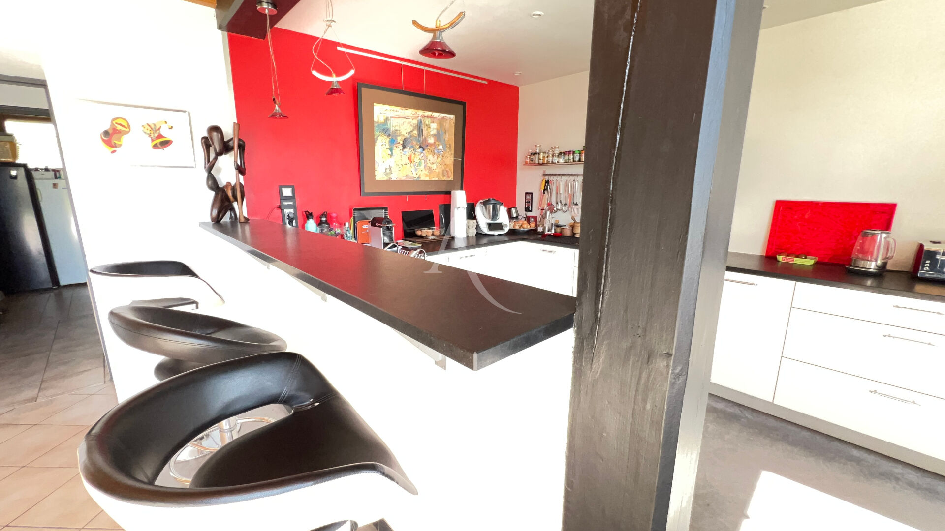 Photo Maison 6 pièces Corme Royale 3 000m² terrain image 5/6