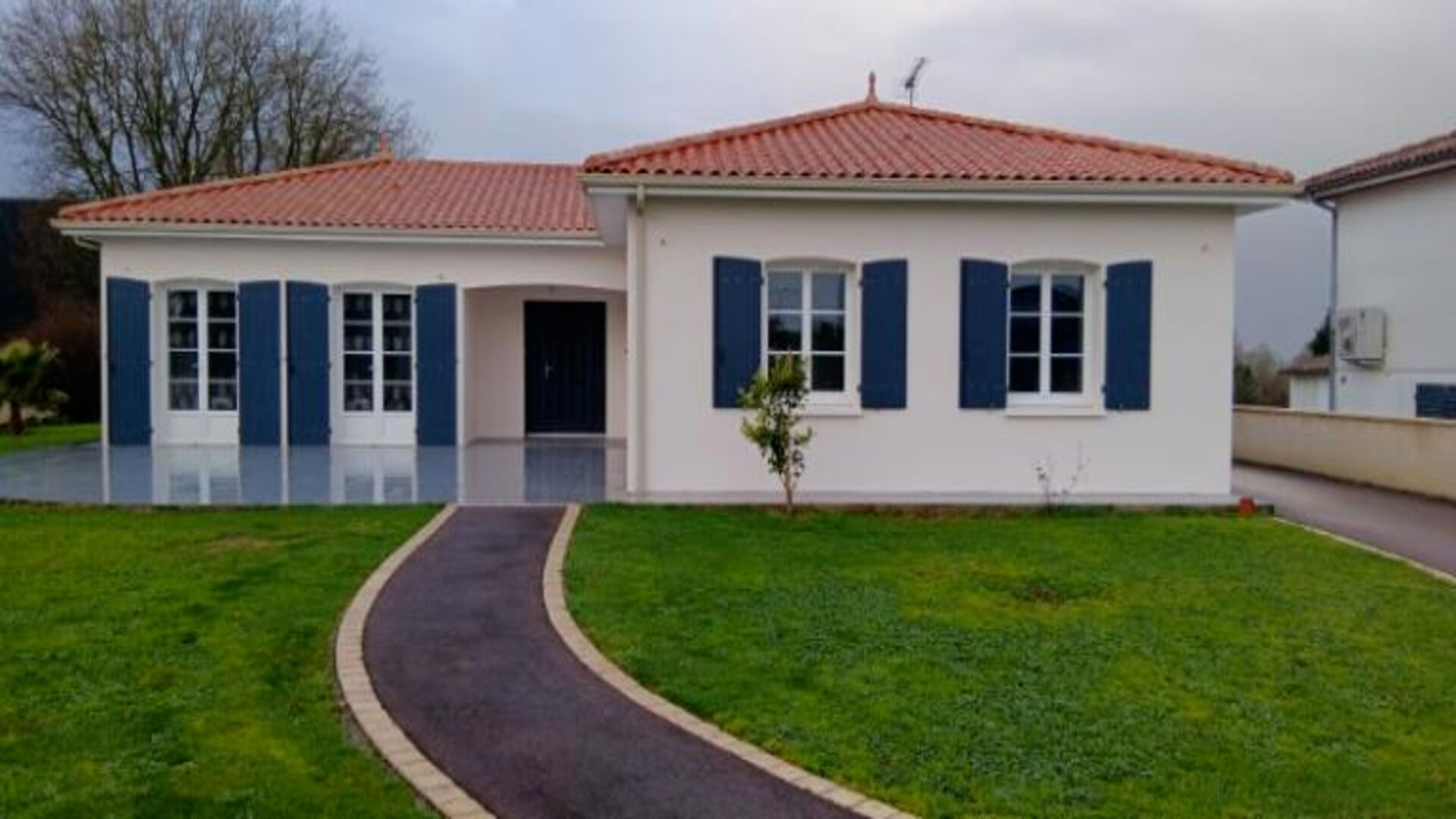 Agence immobilière de L'ADRESSE TONNAY-CHARENTE - L'Adresse Tonnay-Charente - Philippe BABIN
