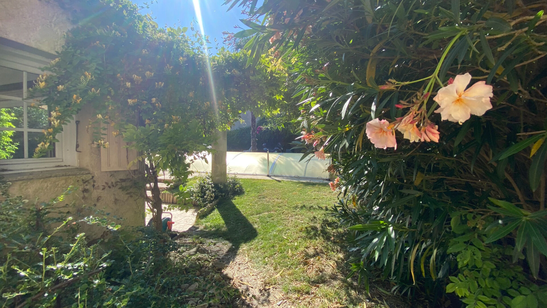 Photo Magnifique propriété de 152 m² à Tonnay-Charente image 3/6