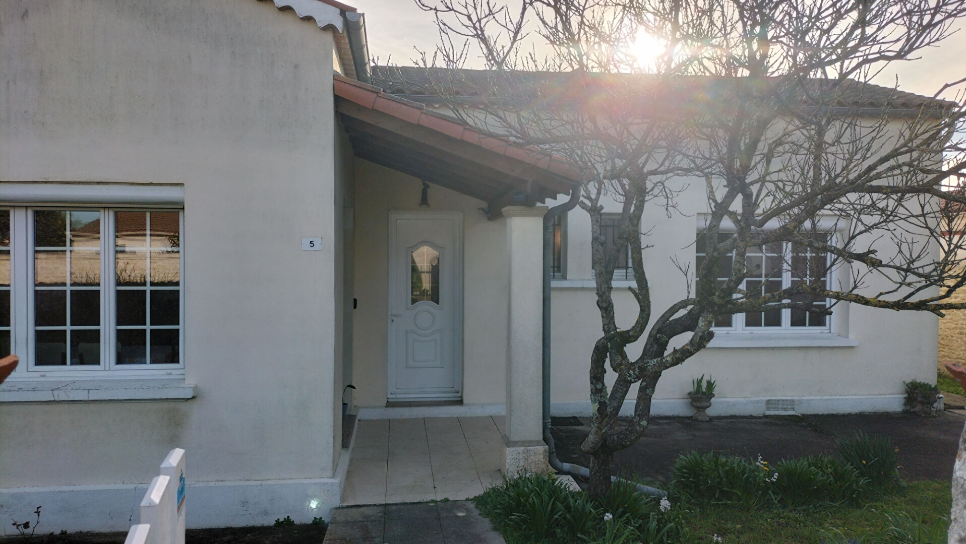 Agence immobilière de L'ADRESSE TONNAY-CHARENTE - L'Adresse Tonnay-Charente - Philippe BABIN