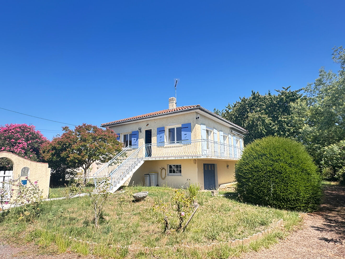 Agence immobilière de L'ADRESSE TONNAY-CHARENTE - L'Adresse Tonnay-Charente - Philippe BABIN