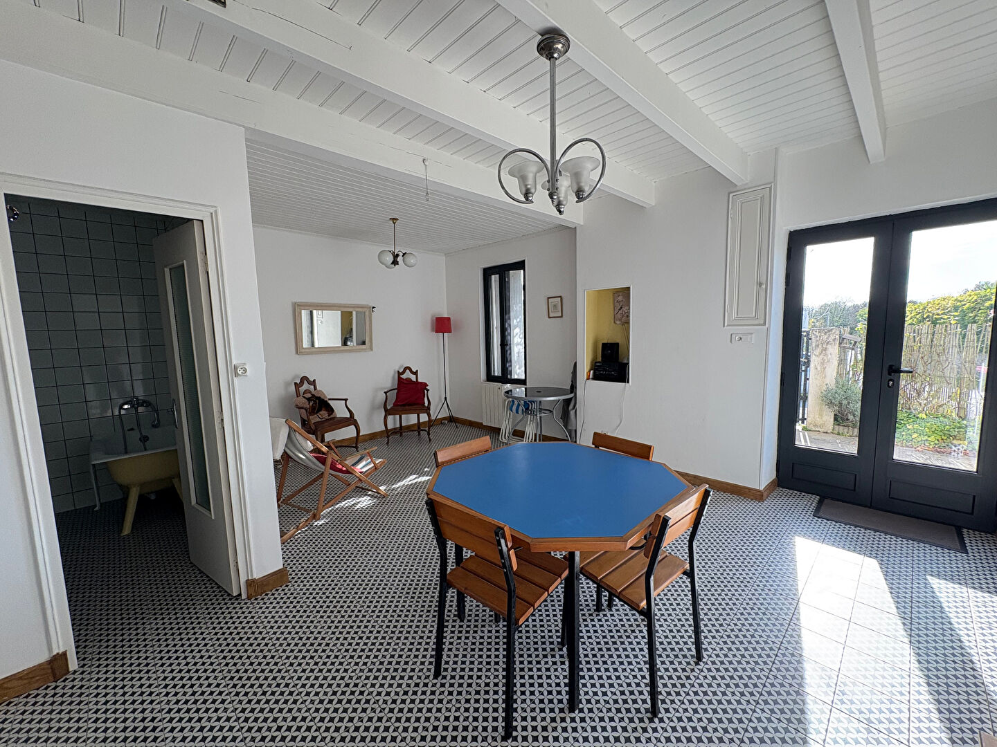 Photo Maison meublée Cabariot 3 pièces 61.92m² image 1/6