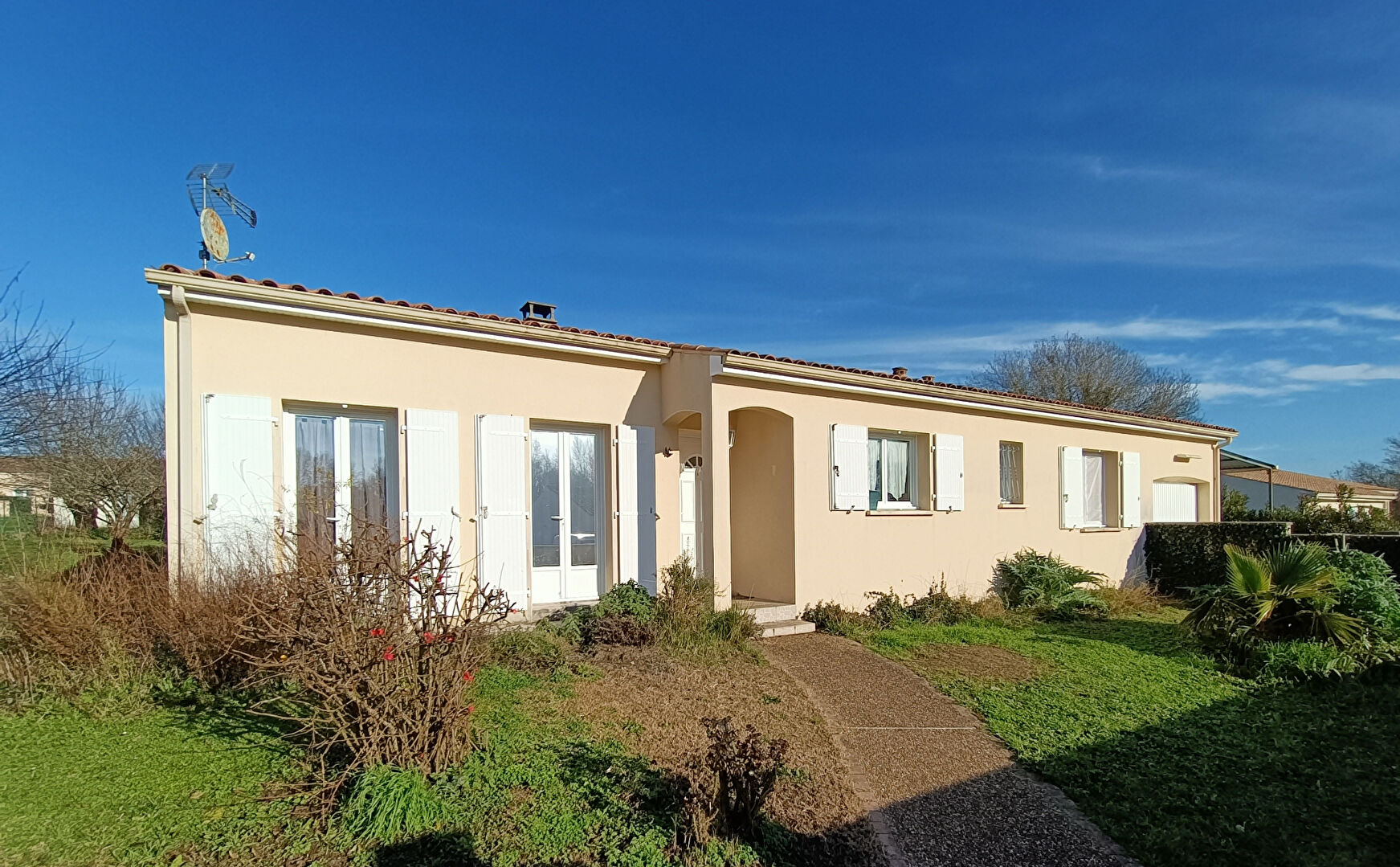 Agence immobilière de L'ADRESSE TONNAY-CHARENTE - L'Adresse Tonnay-Charente - Philippe BABIN